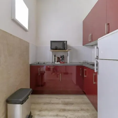 Cozy And Renovated - Hyper - Air Conditioner Lägenhet *