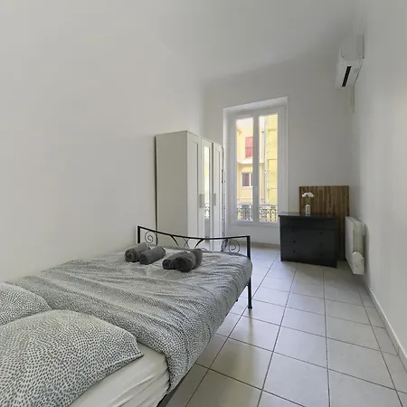 Cozy And Renovated - Hyper - Air Conditioner